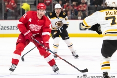 Bruins-at-Detroit-Red-Wings-February-9-2020-21