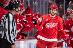 Detroit-Red-Wings-vs-Carolina-Hurricanes-April-4-2025-In-Play-magazine-24