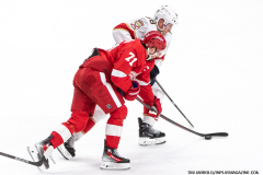 Detroit-Red-Wings-vs-Florida-Panthers-April-6-2025-In-Play-magazine-47