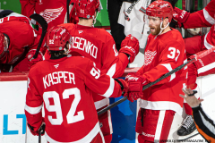 Detroit-Red-Wings-vs-Florida-Panthers-April-6-2025-In-Play-magazine-52