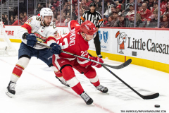 Detroit-Red-Wings-vs-Florida-Panthers-April-6-2025-In-Play-magazine-58