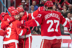 Detroit-Red-Wings-vs-Vancouver-Canucks-December-1-2024-In-Play-magazine-22