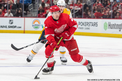 Detroit-Red-Wings-vs-Nashville-Predators-December-29-2023-In-Play-magazine-8