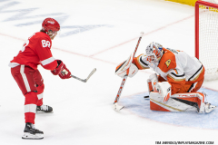 Detroit-Red-Wings-vs-Anaheim-Ducks-February-23-2025-In-Play-magazine-71