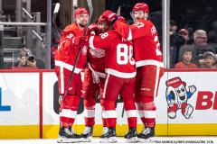 Detroit-Red-Wings-vs-Seattle-Kraken-January-12-2025-In-Play-magazine-21