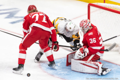 Detroit-Red-Wings-vs-Pittsburgh-Penguins-January-3-2025-In-Play-magazine-5