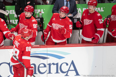 Detroit-Red-Wings-vs-Vancouver-Canucks-January-8-2026-In-Play-magazine-4