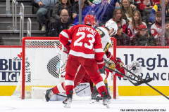 Detroit-Red-Wings-vs-Las-Vegas-Golden-Knights-March-16-2025-In-Play-magazine-37