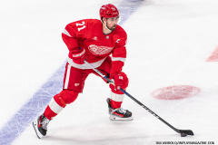 NY-Islanders-vs-Detroit-Red-Wings-March-21-2024-In-Play-magazine-19
