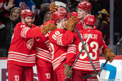 Detroit-Red-Wings-vs-Boston-Bruins-March-21-2026-In-Play-magazine-5