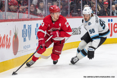 Detroit-Red-Wings-vs-Utah-Hockey-Club-March-6-2025-In-Play-magazine-47