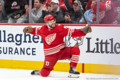 Detroit-Red-Wings-vs-Florida-Panthers-March-6-2026-In-Play-magazine-6