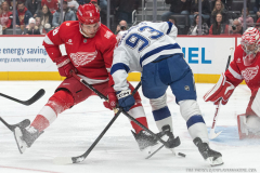 Detroit-Red-Wings-vs.-Tampa-Bay-Lightning-November-28-2025-In-Play-magazine-1