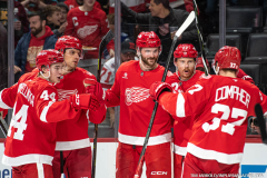Detroit-Red-Wings-vs.-Tampa-Bay-Lightning-November-28-2025-In-Play-magazine-17