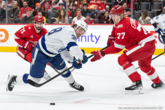 Detroit-Red-Wings-vs.-Tampa-Bay-Lightning-November-28-2025-In-Play-magazine-4