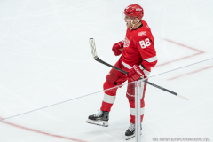 Detroit-Red-Wings-vs-Florida-Panthers-October-15-2025-In-Play-magazine-4