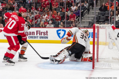 Anaheim-Ducks-at-Detroit-Red-Wings-October-23-2022-9