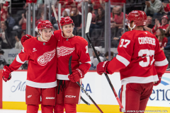Detroit-Red-Wings-vs-Toronto-Maple-Leafs-October-4-2025-In-Play-magazine-31