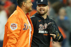 Detroit-Tigers-vs-Seattle-Mariners-ALDS-Game-3-October-7-2025-In-Play-magazine-2