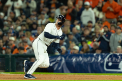 Detroit-Tigers-vs-Seattle-Mariners-ALDS-Game-3-October-7-2025-In-Play-magazine-28