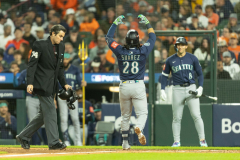 Detroit-Tigers-vs-Seattle-Mariners-ALDS-Game-3-October-7-2025-In-Play-magazine-38