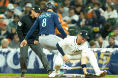 Detroit-Tigers-vs-Seattle-Mariners-ALDS-Game-3-October-7-2025-In-Play-magazine-40