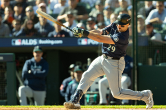 Detroit-Tigers-vs-Seattle-Mariners-ALDS-Game-4-October-8-2025-In-Play-magazine-3