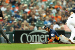 Detroit-Tigers-vs-Huston-Astros-August-20-2025-In-Play-magazine-28