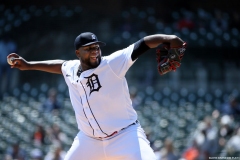 Pittsburgh-Pirates-at-Detroit-Tigers-GM1-May-4-2022-5