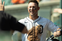 Detroit-Tigers-vs-Cleveland-Guardians-September-18-2025-In-Play-magazine-16