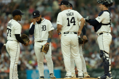 Detroit-Tigers-vs-Atlanta-Braves-September-21-2025-In-Play-magazine-3