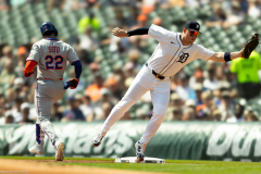 Detroit-Tigers-vs-New-York-Mets-September-3-2025-In-Play-magazine-8