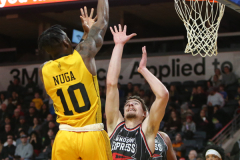 Windsor-Express-at-London-Lightning-February-1-2023-5