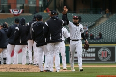Cleveland-Indians-vs-Detroit-Tigers-April-10-2019-15