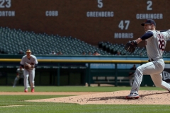 Cleveland-Indians-vs-Detroit-Tigers-April-9-2019-15