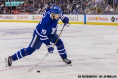 Avalanche-vs-Maple-Leafs-December-4-2019-4