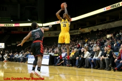 London lightning # 35 AJ Gaines Jr.- Photo Credit Luke Durda