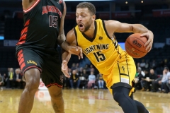London lightning # 15 Garrett Williamson - Photo Credit Luke Durda