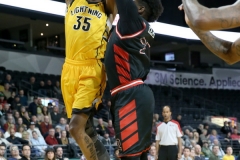 London lightning # 35 AJ Gaines Jr.- Photo Credit Luke Durda