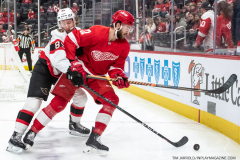 Ottawa-Senators-at-Detroit-Red-Wings-Dec-17-2022-1