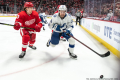 Tampa-Bay-Lighting-at-Detroit-Red-Wings-December-21-2022-11