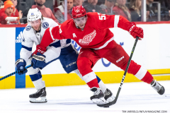 Tampa-Bay-Lighting-at-Detroit-Red-Wings-December-21-2022-19