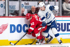 Tampa-Bay-Lighting-at-Detroit-Red-Wings-December-21-2022-45