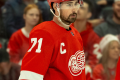 Detroit-Red-Wings-vs-Philadelphia-Flyers-December-22-2023-In-Play-magazine-23