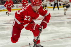 Detroit-Red-Wings-vs-Boston-Bruins-December-31-2023-In-Play-magazine-25