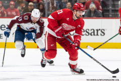 Red-Wings-vs-Avalanche-December-7-2024-In-Play-magazine-29