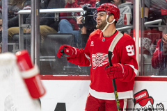 Detroit-Red-Wings-vs-Minnesota-Wild-February-22-2025-In-Play-magazine-12