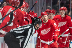 Detroit-Red-Wings-vs-Tampa-Bay-Lightning-February-8-2025-In-Play-magazine-28