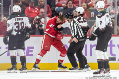 Coyotes-at-Red-Wings-Nov-25-2022-26