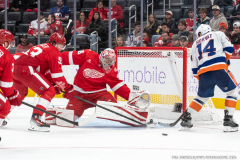 Detroit-Red-Wings-vs-New-York-Islanders-November-20-2025-In-Play-magazine-12